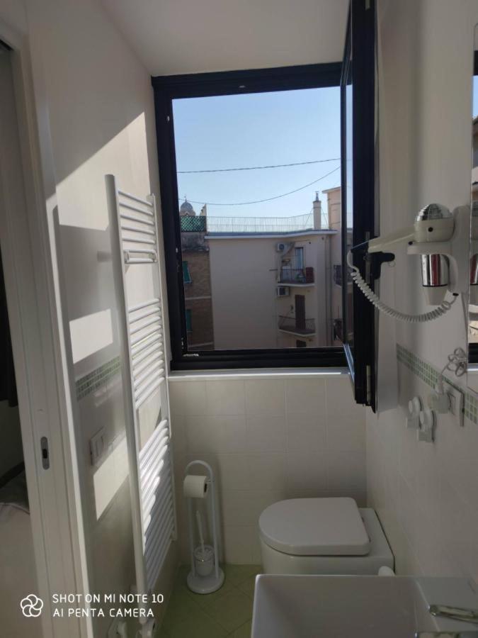 Il Guasco Rooms Ancona Exteriör bild